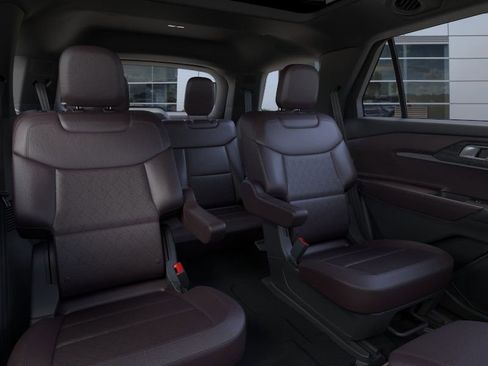 New 2026 Ford Explorer Platinum image 34