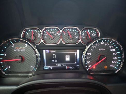 Used 2019 Chevrolet Silverado 2500 LTZ w/ Duramax Plus Package AWD/4WD image 10