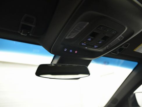 Used 2025 Cadillac CT4 Sport image 17