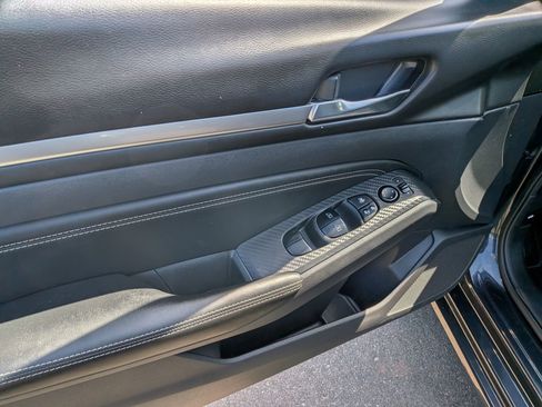 Used 2019 Nissan Altima 2.5 SL image 8