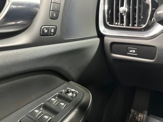 Used 2023 Volvo S60 B5 Plus w/ Climate Package AWD/4WD image 15