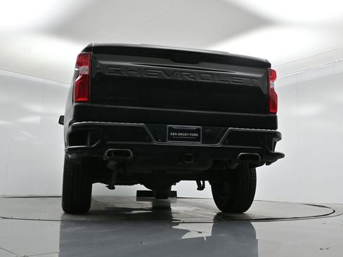 Used 2021 Chevrolet Silverado 1500 LT Trail Boss w/ Convenience Package II image 49