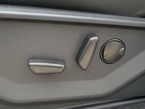 New 2026 Ford Expedition Max Active image 60