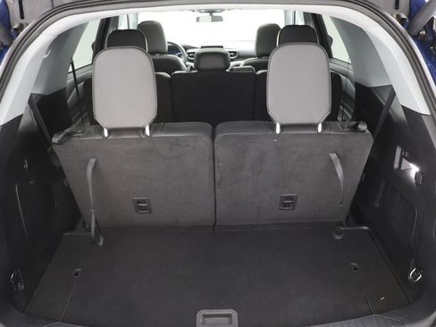 Used 2023 Ford Explorer XLT w/ Equipment Group 202A image 29