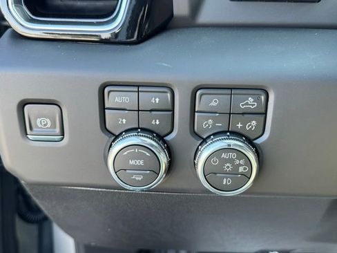 New 2026 GMC Sierra 2500 Denali Ultimate AWD/4WD image 20