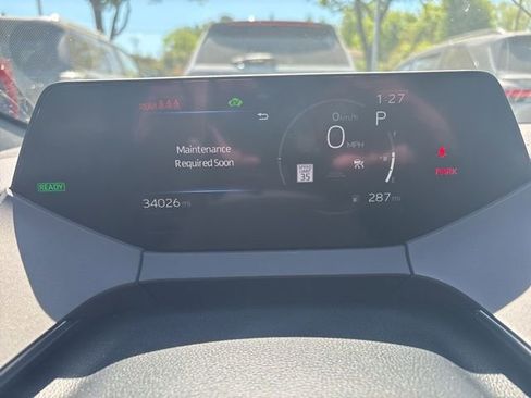 Used 2023 Toyota Prius XLE FWD image 10