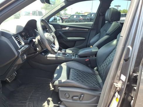 Used 2020 Audi SQ5 Premium Plus w/ Premium Plus Package AWD/4WD image 20
