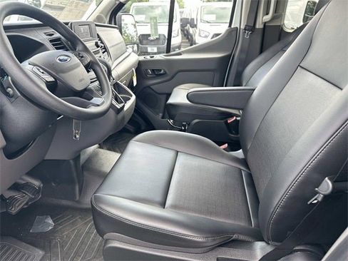 New 2025 Ford Transit 350 XL image 9