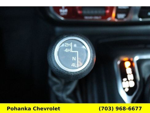 Used 2024 Jeep Wrangler Rubicon w/ Technology Group image 21