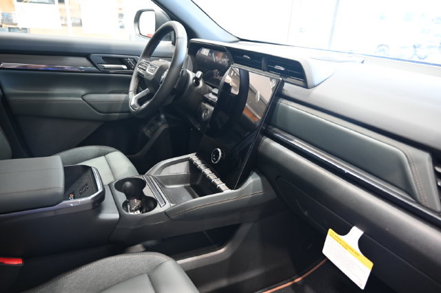 New 2026 GMC Terrain AT4 w/ Convenience Package III AWD/4WD image 13