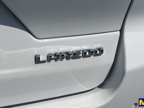 Used 2024 Jeep Grand Cherokee Laredo X RWD image 35