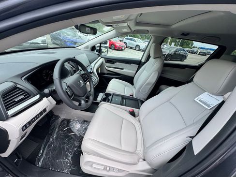 New 2026 Honda Odyssey EX-L image 9