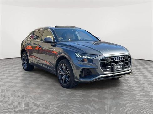 Used 2023 Audi Q8 Premium Plus w/ Premium Plus Package image 7