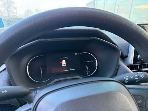 Used 2024 Toyota RAV4 LE image 8