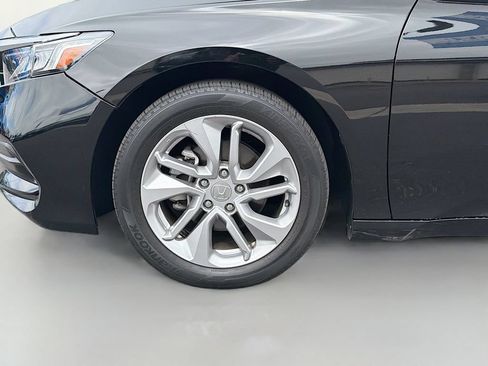 Used 2018 Honda Accord LX image 28