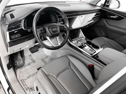 Used 2024 Audi Q7 2.0T Premium Plus image 16