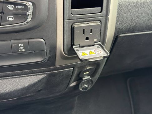 Used 2020 RAM 1500 Warlock w/ Electronics Group RWD image 31