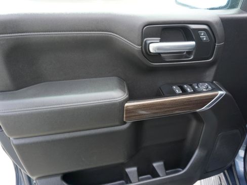 Used 2019 Chevrolet Silverado 1500 RST w/ All-Star Edition AWD/4WD image 12