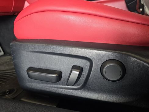 Used 2021 Lexus IS 350 F Sport image 9