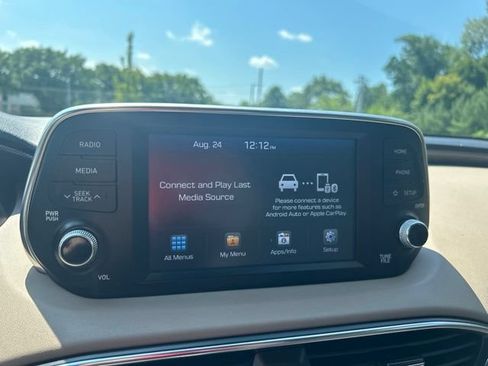 Used 2019 Hyundai Santa Fe SE AWD/4WD image 28