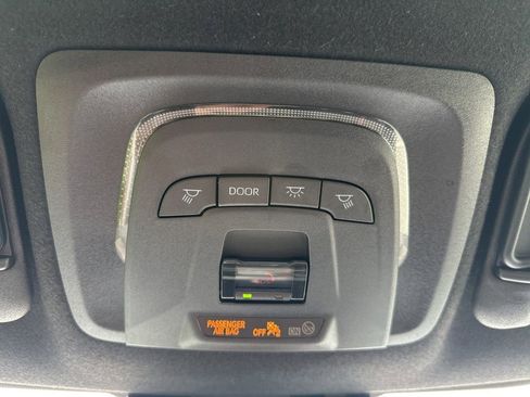 Certified 2025 Toyota Corolla SE FWD image 21