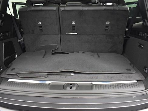 New 2026 Jeep Grand Wagoneer Summit image 12