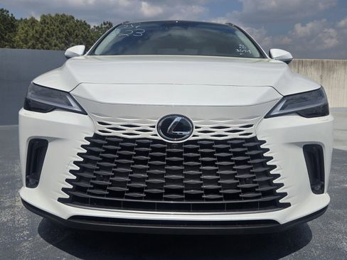 New 2026 Lexus RX 450h AWD image 10