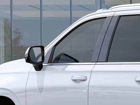New 2026 Cadillac Escalade ESV Luxury w/ Touring Package AWD/4WD image 12