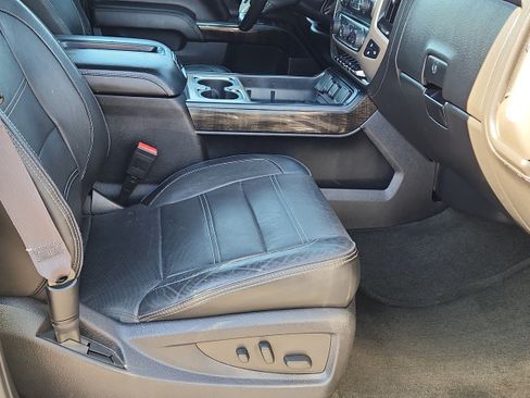 Used 2015 GMC Sierra 1500 Denali w/ Driver Alert Package AWD/4WD image 13