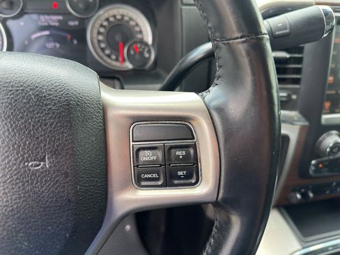 Used 2016 RAM 2500 Laramie RWD image 24