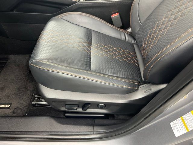 Used 2022 Mitsubishi Outlander SEL AWD/4WD image 14