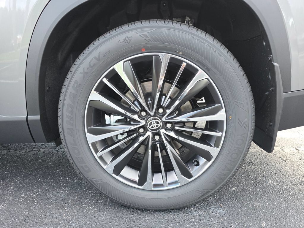 New 2026 Toyota Grand Highlander AWD Hybrid image 20