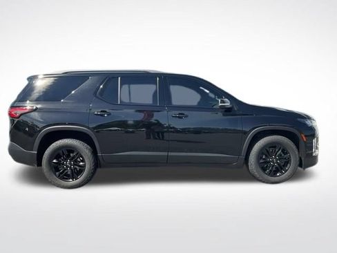 Used 2023 Chevrolet Traverse LT w/ Midnight/Sport Edition AWD/4WD image 17