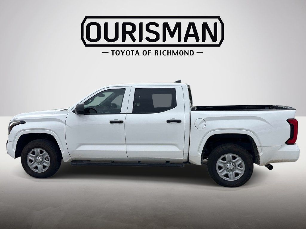 Used 2025 Toyota Tundra SR w/ SR Tow Package AWD/4WD image 8