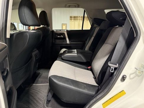 Used 2020 Toyota 4Runner SR5 image 28