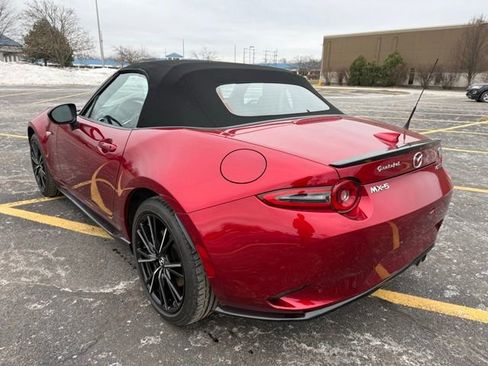 Used 2024 MAZDA MX-5 Miata Grand Touring w/ Appearance Package image 6