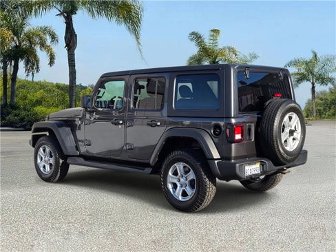 Certified 2021 Jeep Wrangler Unlimited Sport image 5