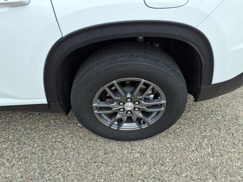 Used 2025 GMC Acadia Elevation AWD/4WD image 21