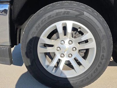 Used 2018 Chevrolet Silverado 1500 LT w/ All Star Edition AWD/4WD image 10