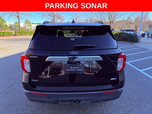 Used 2020 Ford Explorer XLT w/ Class III Trailer Tow Package image 7