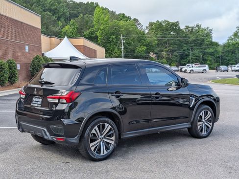 Used 2020 Mitsubishi Outlander Sport SE FWD image 9