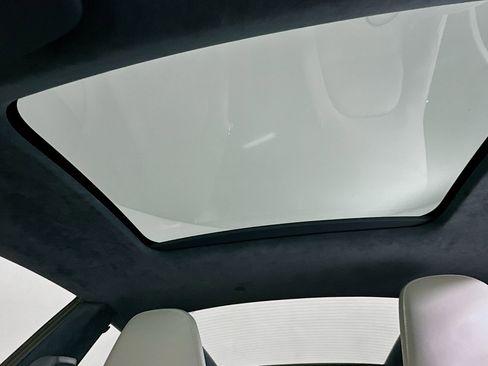 Used 2019 Porsche 911 Carrera 4 GTS image 23