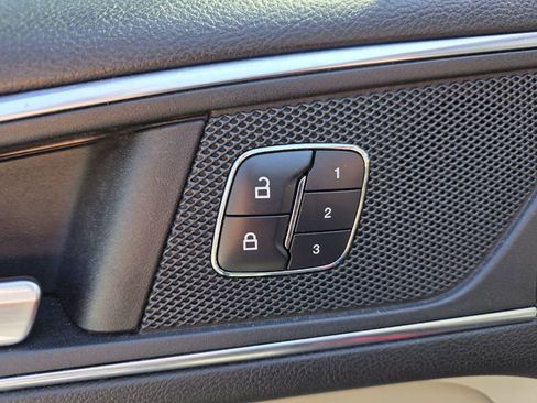 Used 2018 Ford Edge Titanium w/ Equipment Group 301A image 20