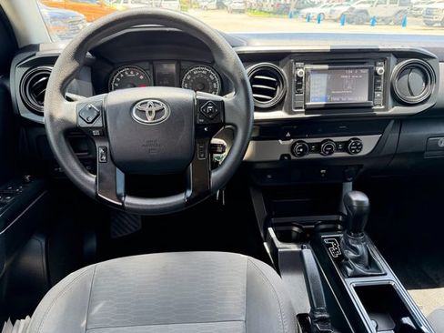 Used 2019 Toyota Tacoma SR w/ SR Convenience Package RWD image 13