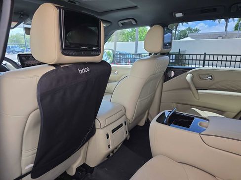 Certified 2024 INFINITI QX80 Sensory w/ All-Season Package AWD/4WD image 12