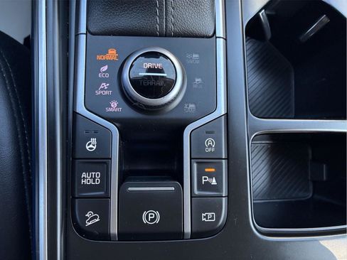 Used 2025 Kia Sorento X-Line EX AWD/4WD image 33