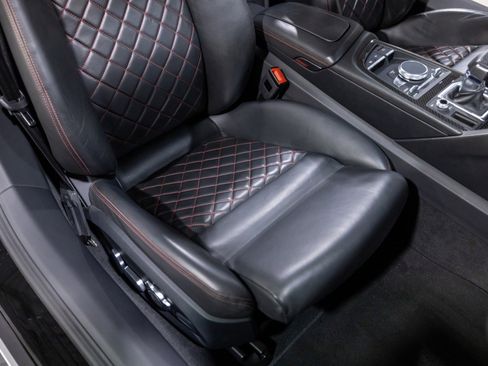 Used 2021 Audi R8 V10 w/ Premium Package image 29