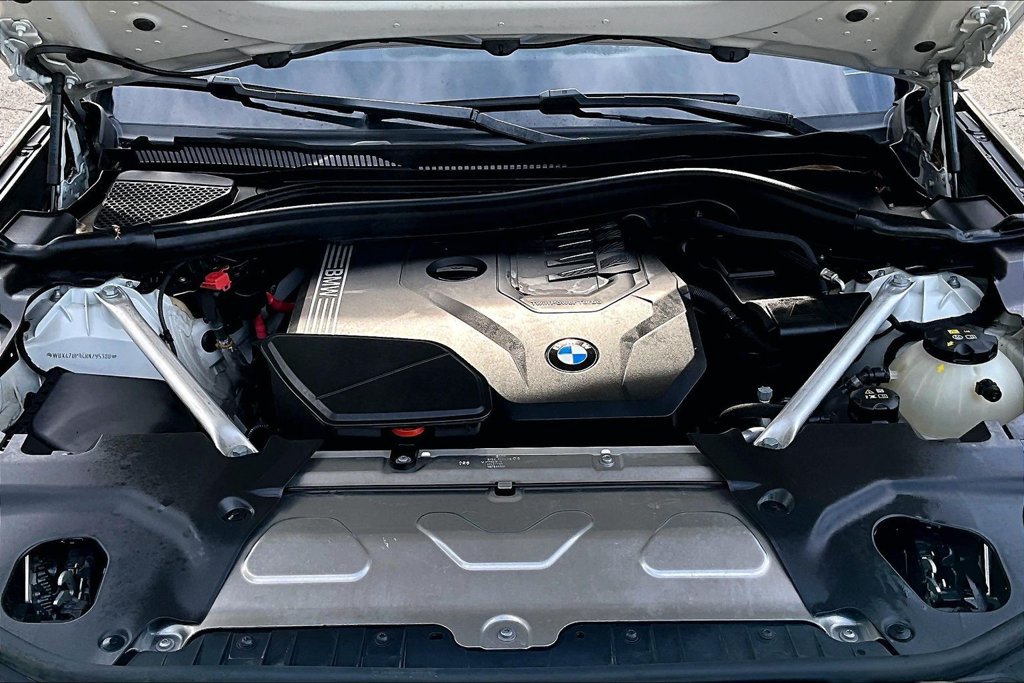 Used 2024 BMW X3 sDrive30i w/ Convenience Package w/ZPA RWD image 12