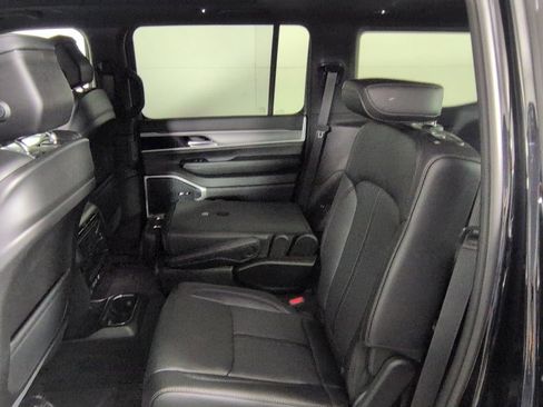 New 2026 Jeep Grand Wagoneer 4WD image 24