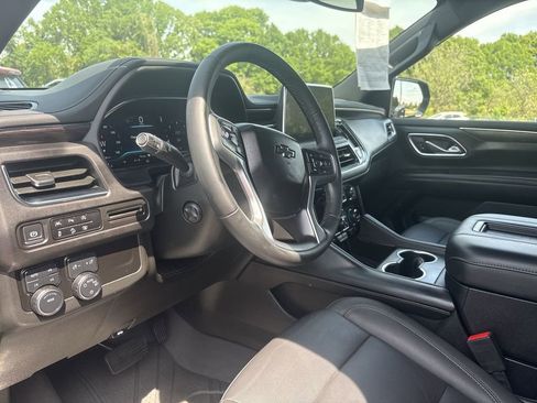 Certified 2024 Chevrolet Tahoe Z71 w/ Luxury Package AWD/4WD image 10